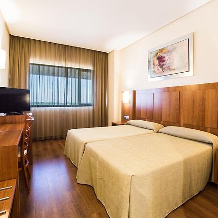 Hotel Leflet Sanlucar Sanlúcar la Mayor Esterno foto