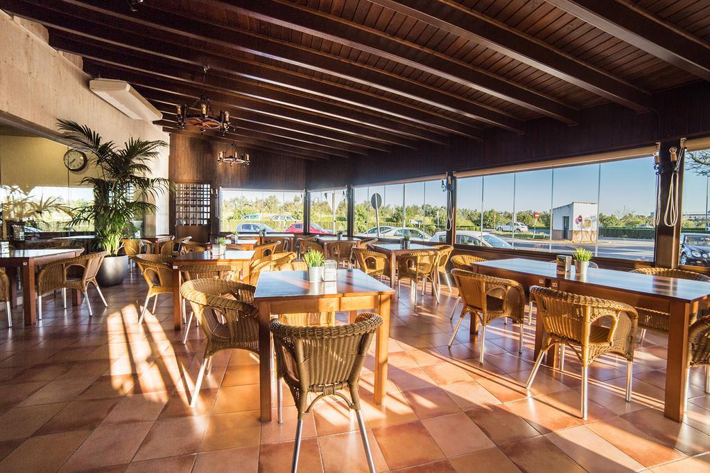Hotel Leflet Sanlucar Sanlúcar la Mayor Esterno foto